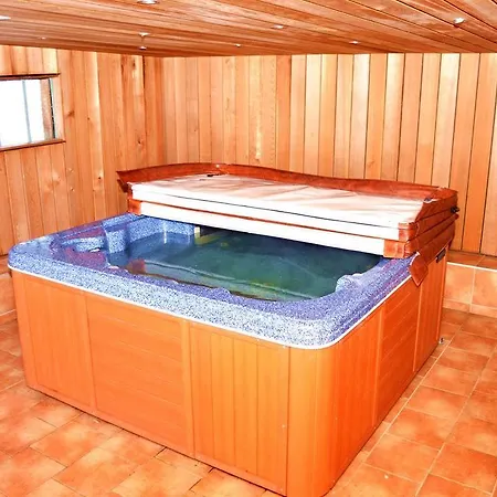 Holiday home Aux 3 Canards Stoumont